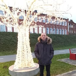 �������, ������, 44 ����