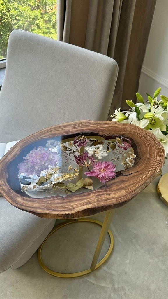 Предметы интерьера со вставками из эпоксидной смолы и сухоцветов — это гармония природы и ... - 6