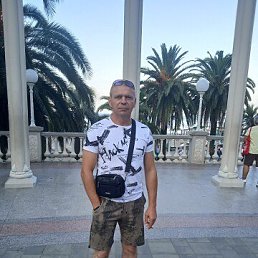 SERGEY, 44, 