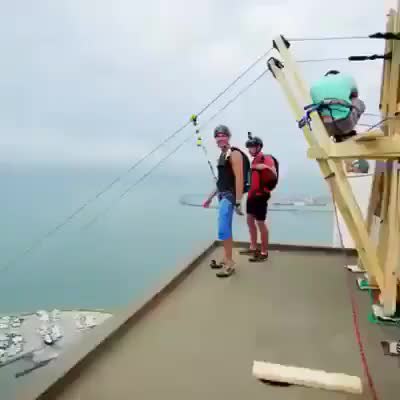 GIF Preview